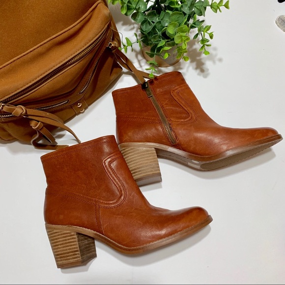 🐎 “Arturo Chiang” Mason Western Bootie “NWOT” 🐎 - Picture 7 of 7